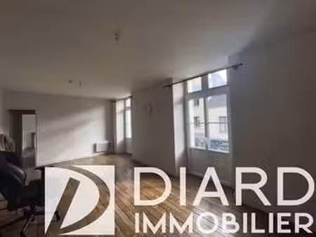 location appartement 3 pièces à vitré (35500) : à louer 3 pièces / 76m² vitré