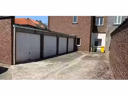 garage à vendre à hoegaarden pour € 230.000