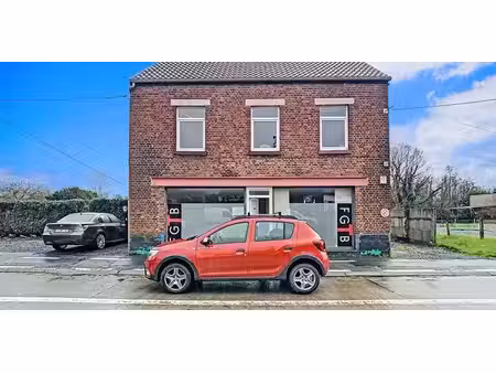 sous option - bâtiment commercial à vendre à tertre