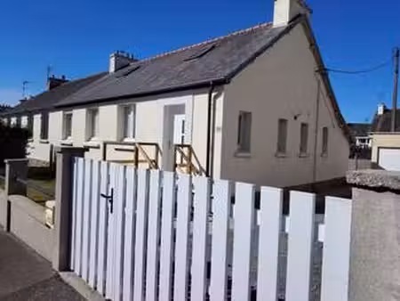 location maison à lesneven (29260) : à louer / 82m² lesneven