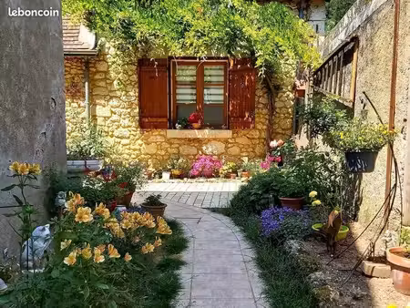 maison 6 pièces 83 m²