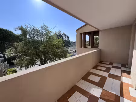 aix en provence  appartement t3 de 61m2 dans résidence sécur
