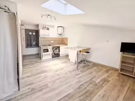 location meublée appartement 1 pièce 32 m² à bourg-saint-andéol (07700)  510 €