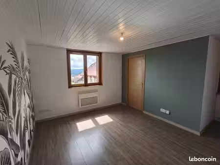 appartement à louer gilley