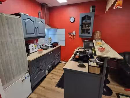 f2 de 47 m² en centre-ville