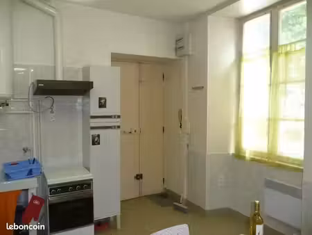 appartement meuble t1 de 26m   interphone privas
