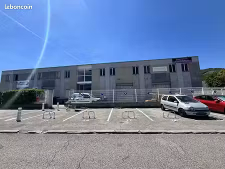 places de parking à louer - mandelieu-la-napoule