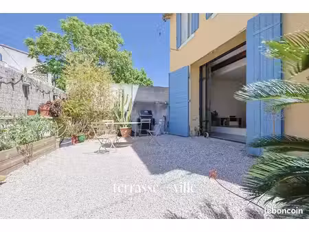 maison 2 pièces 81 m²