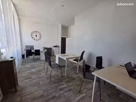 local commercial 60 m² vitrolles