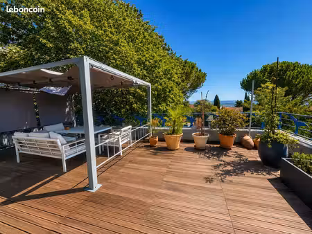 appartement d’exception de 173 80 m² – terrasse 40 m² – calme absolu-parking privatif