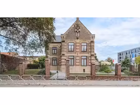 maison de maître à vendre à zoutleeuw pour € 549.000 avec 6 chambres à coucher