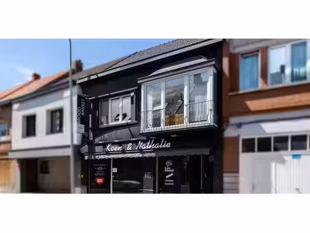 usage mixte à vendre à nederbrakel pour € 550.000 avec 4 chambres à coucher