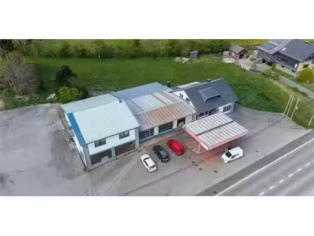 bâtiment commercial à vendre à butgenbach pour € 550.000