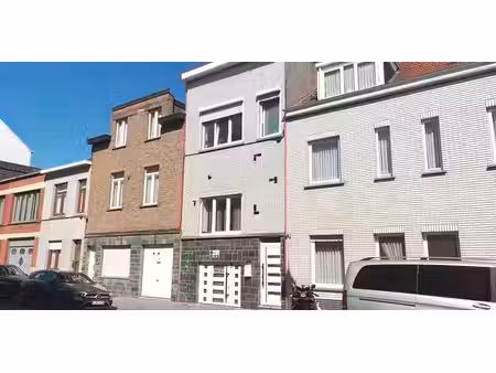 maison à vendre à anderlecht pour € 495.000 avec 4 chambres à coucher