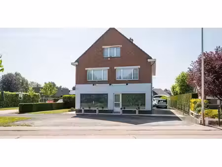 maison à vendre à de pinte pour € 525.000 avec 4 chambres à coucher