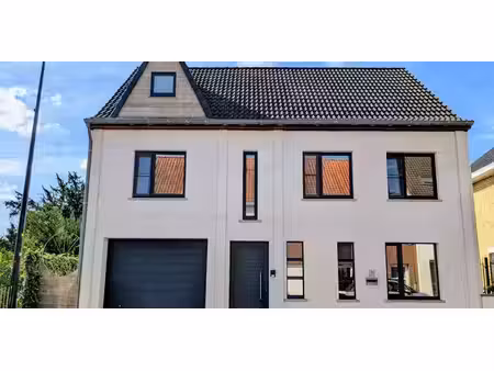 usage mixte à vendre à ruiselede pour € 539.000 avec 4 chambres à coucher