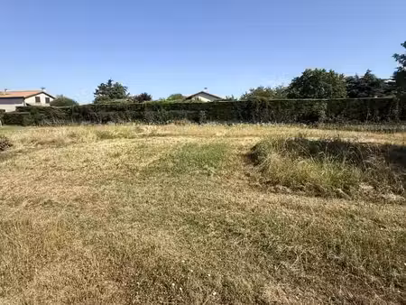 terrain 470 m² rillieux la pape