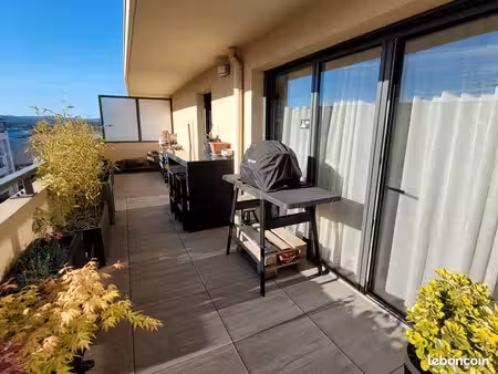 duplex 3 pièces 77 m²
