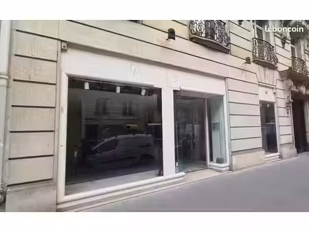 local commercial 175 m² paris 16