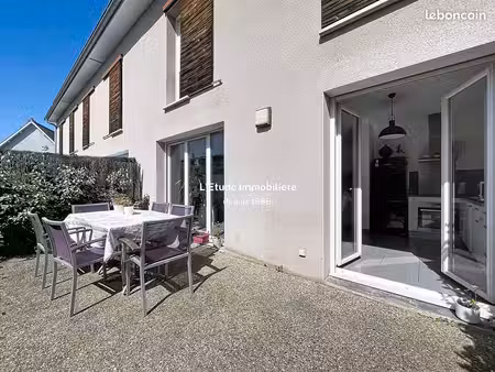 maison de ville 3 pièces 70 m²