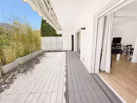 3 pièces avec jardin cannes pointe croisette