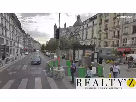 local commercial 51 m²