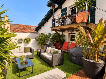 biarritz appartement avec local et grand garage