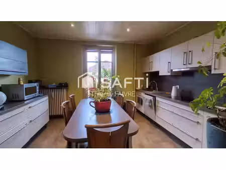 appartement rénové avec garage  ascenseur