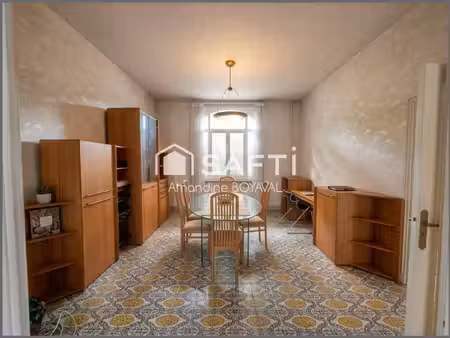 amiénoise - 4 chambres - cave + petite cour