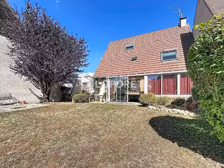 maison noiseau 7 pièce(s) 150 m2