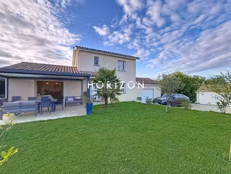 la chapelle de guinchay : villa 123 m2   4 ch  terrain 800 m2