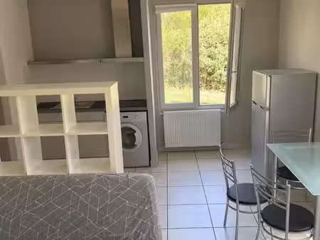 ecully – t2 meublé – 40 m2 - récent