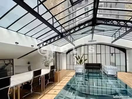 bureaux 315 m²