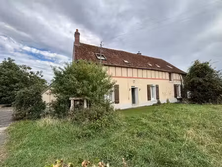 longère authentique de 1850 -180 m² habitables -plus de 80 m² de dépendances -studio indép