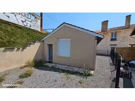 maison t2 avec jardin (12) - 209 quai de brazza