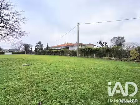 terrain 1046 m² margaux