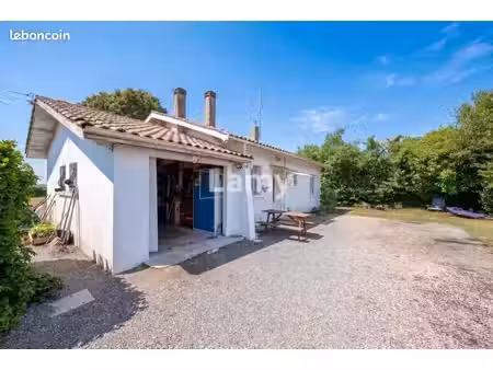 maison 3 pièces 80 m²
