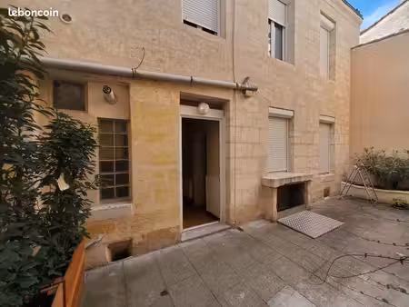 appartement de 33m2 à renover avec cave de 30m2