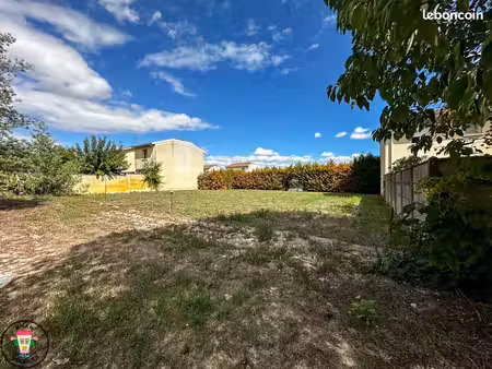 terrain 600 m² blanquefort