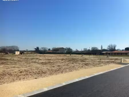 terrain 1 020 m² saint medard en jalles
