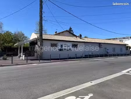 immeuble 215 m² mérignac