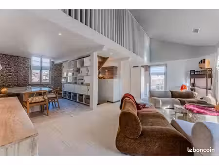 villa 5 pièces 115 m²