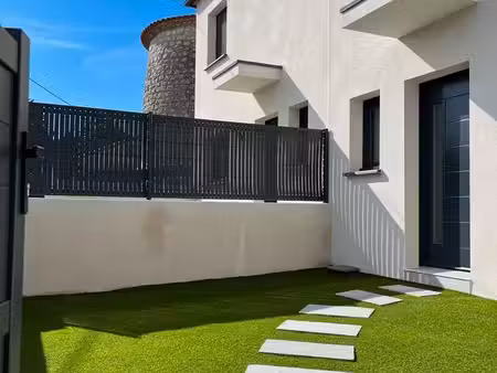 location meublée maison t4 neuve a viols le fort