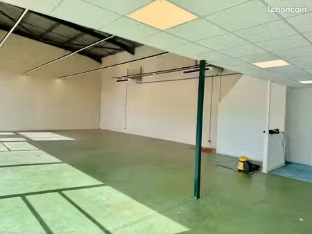 local commercial/ showroom 245m2 mauguio fréjorgues ouest