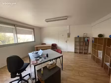 bureaux 25 m² beziers