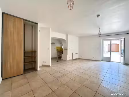 local commercial 35 m²