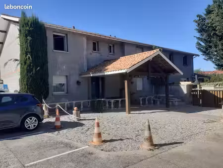 à louer – appartement de plain-pied 45 m² avec terrasse de 20 m² – mérignac pichey