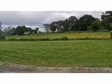 terrain à bâtir de 340 m² à dourdain (35)