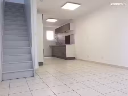 t3 duplex 55 m² disponible au 1er novembre