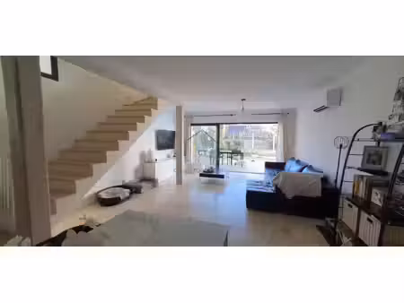 a louer maison t4 avec jardin et garage